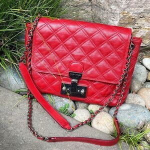 MARC JACOBS  THE LARGE SINGLE red purse . AUTHENTIC BNWT